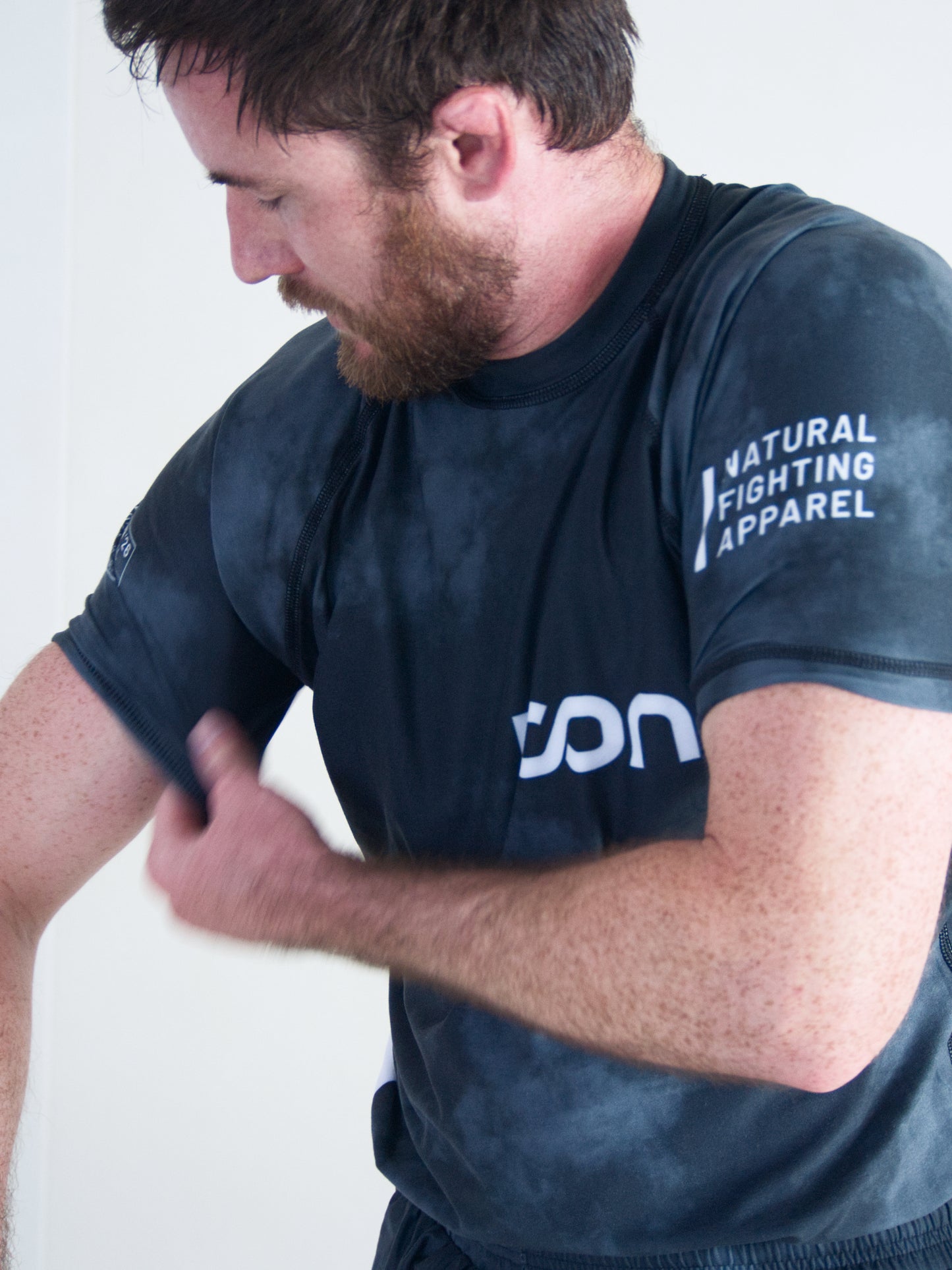 Adult Bamboo MMA/BJJ Rash Guard – Unisex | Black Smoke