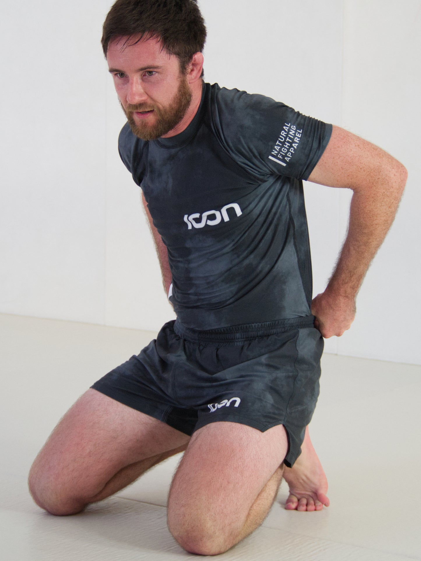 Adult Bamboo MMA/BJJ Rash Guard – Unisex | Black Smoke